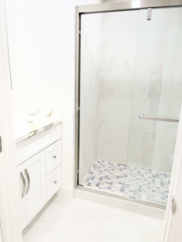 633 Rocca Ave #A - Photo 6 of 9