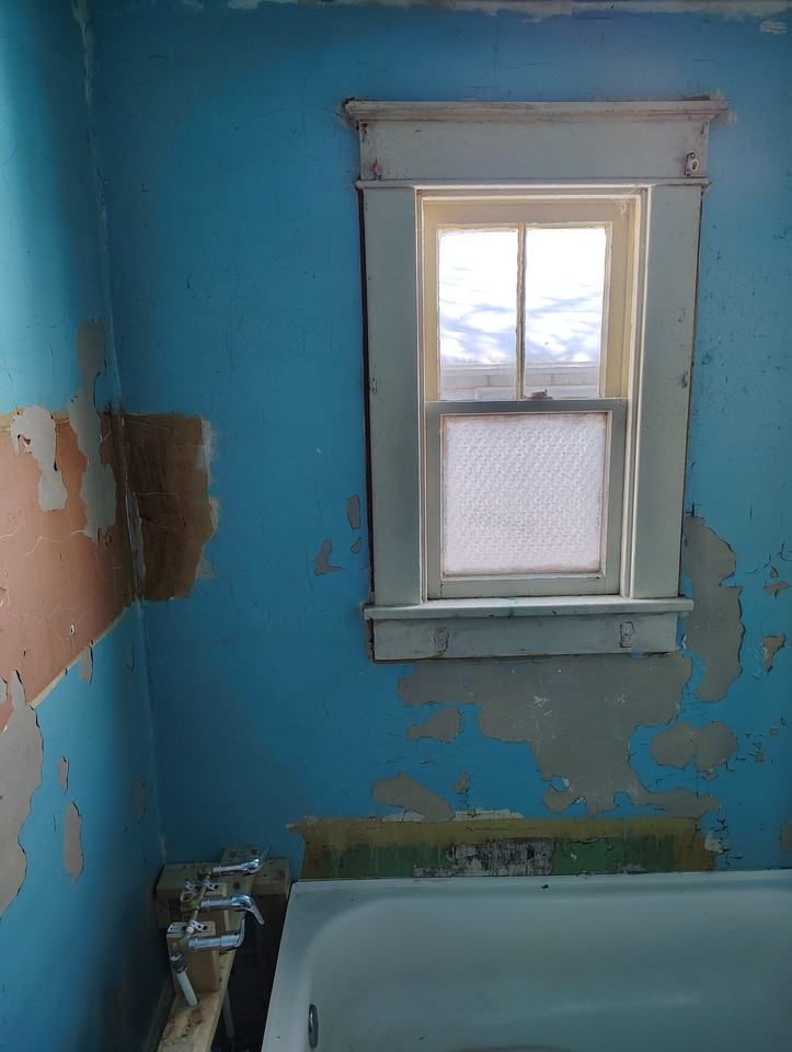 140 Illinois St - Photo 7 of 17