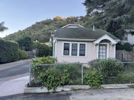 featured image of 819 W Figueroa St