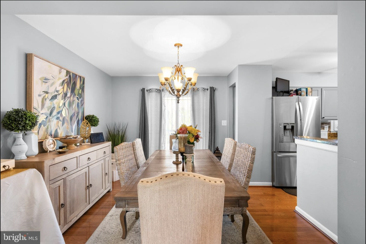 206 Royal Oak Cir - Photo 6 of 15