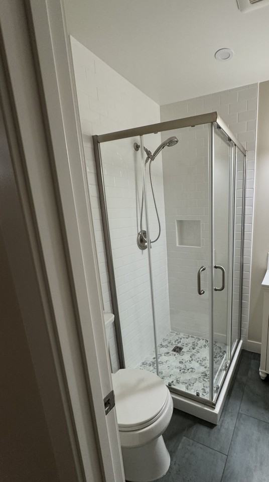 2287 Poplar Ave - Photo 4 of 5