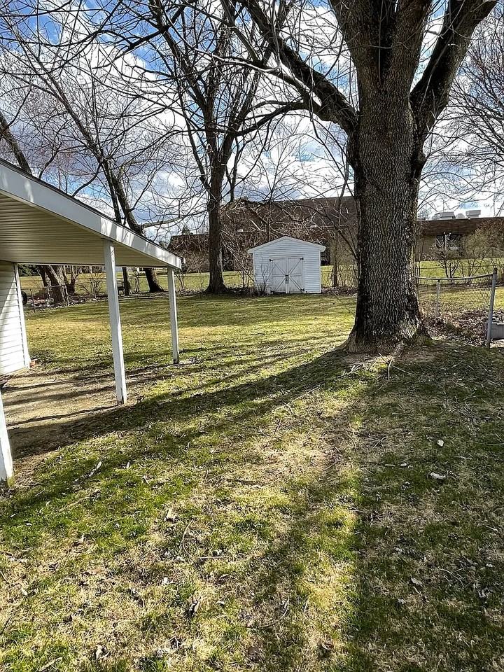 15812 Rockside Rd - Photo 2 of 15