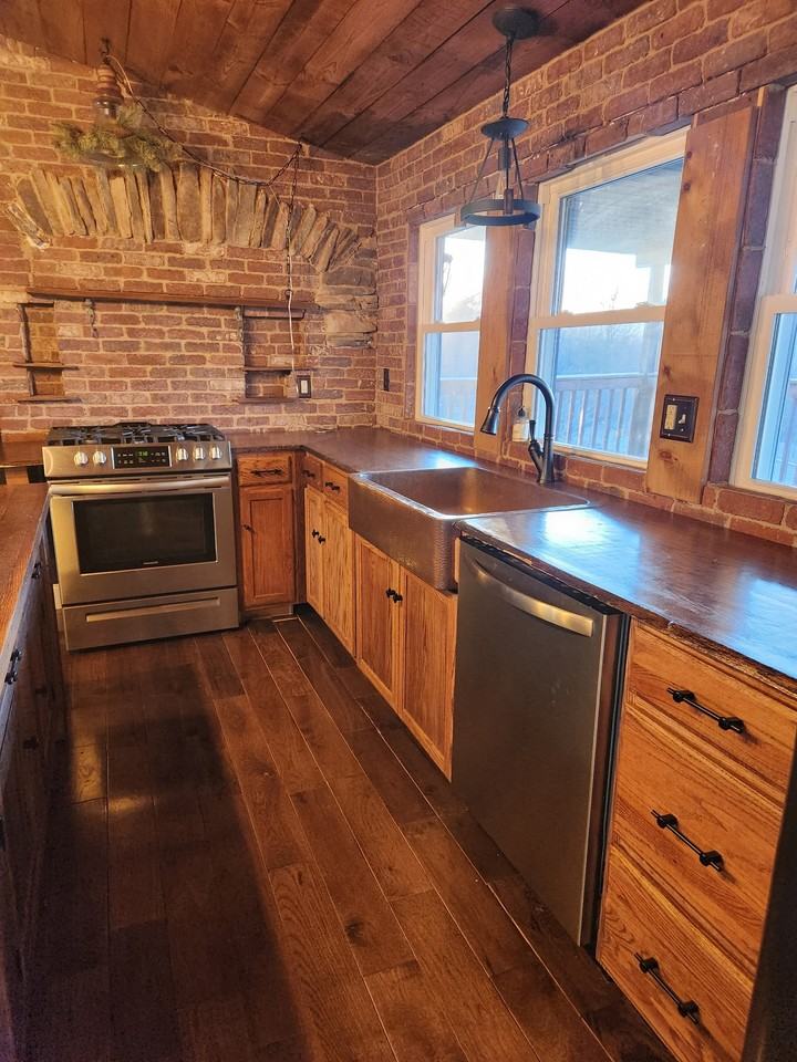 4306 Upper Rd #2 - Photo 6 of 11