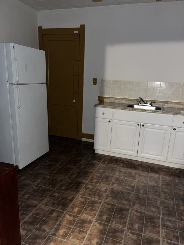 154 Austin St #2 - Photo 7 of 8