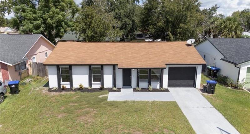 3711 Shady Grove Cir - Photo 2 of 14