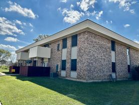 305 Green Briar St #24 - Photo 1 of 1