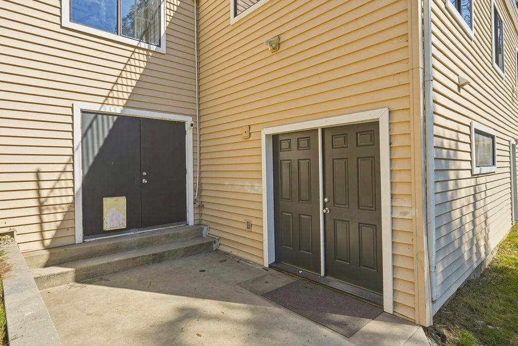 23855 Zuger Dr #2 - Photo 3 of 20