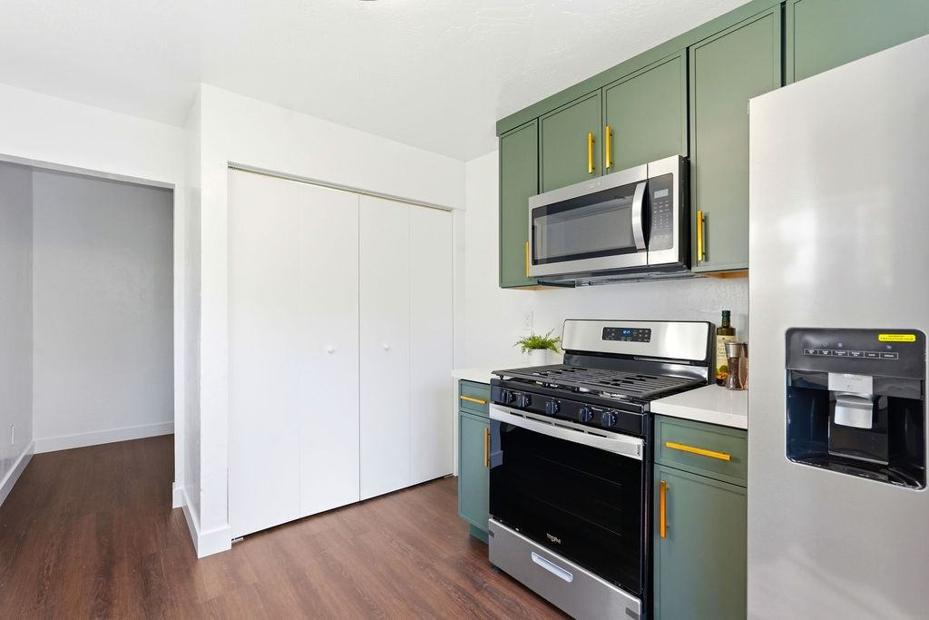 23855 Zuger Dr #2 - Photo 7 of 20