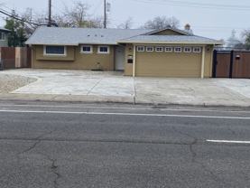 5811 Hillsdale Blvd - Photo 1 of 1