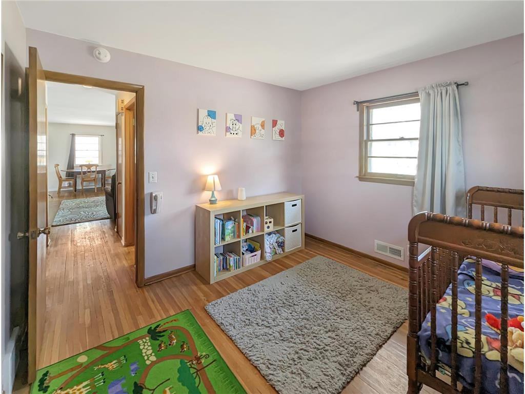 5917 34th Ave N - Photo 7 of 20