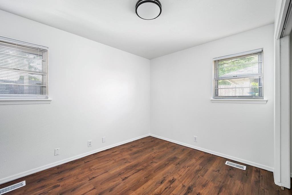 8320 Nw 19th St - Photo 5 of 15