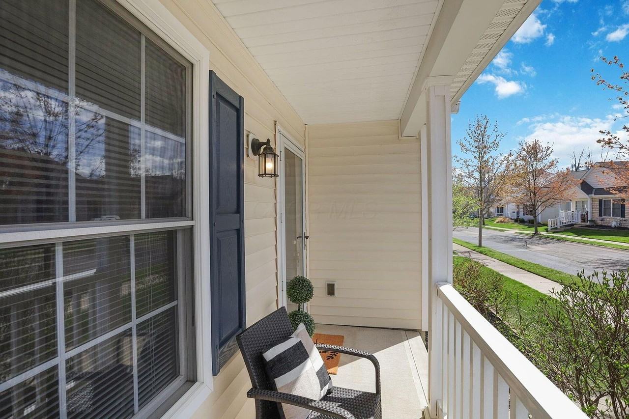 8684 Pennycress Ln - Photo 3 of 27