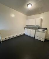 featured image of 5011 N Broad St #3