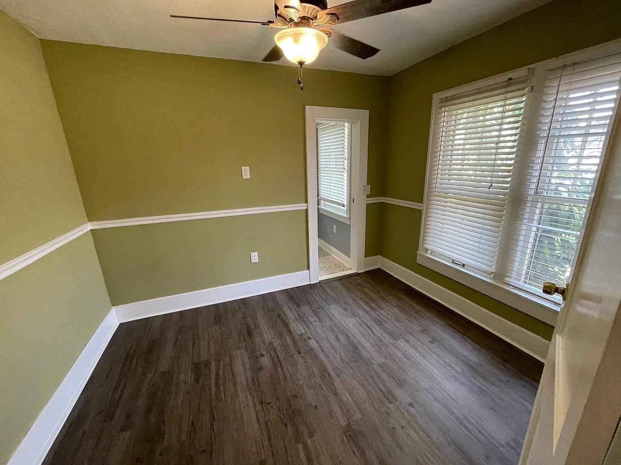 2334 Dartmouth Ave N - Photo 6 of 16