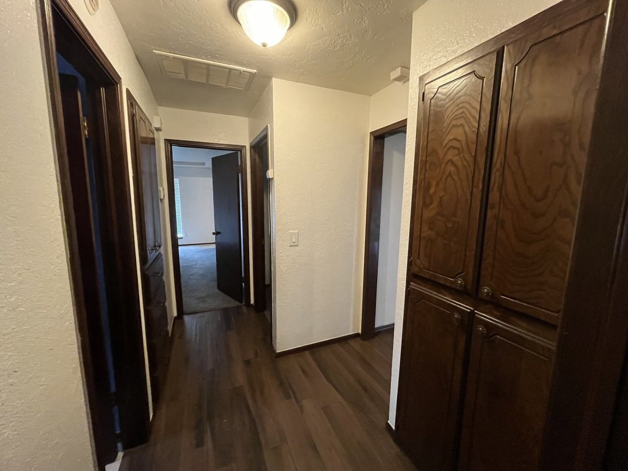 1501 Sw 86th St - Photo 3 of 10