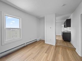 85 #4L - Photo 1 of 1