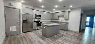 7040 Woodman Ave #106 - Photo 1 of 1