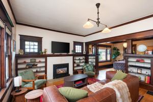 featured image of 2314 Ne Flanders St #A