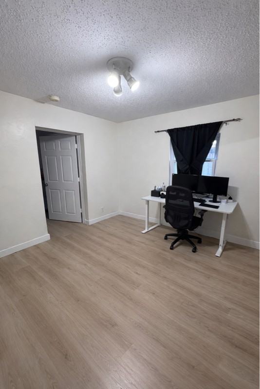 3255 Sw 2nd St - Photo 2 of 14