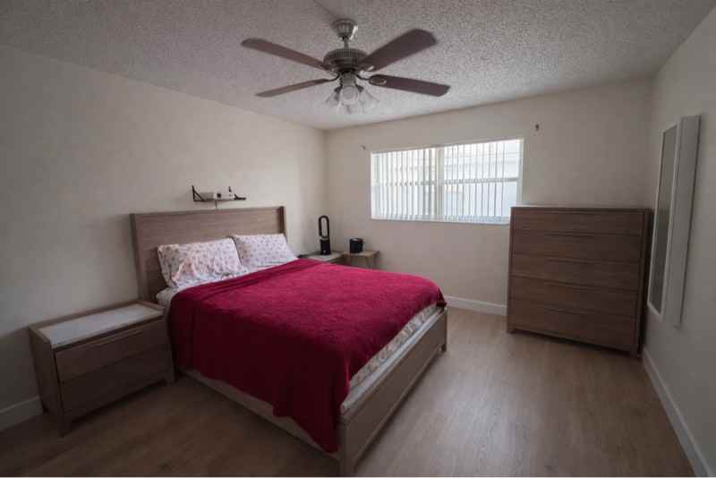 3255 Sw 2nd St - Photo 6 of 14