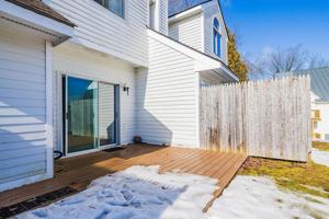 featured image of 19 Marsten Ln #23