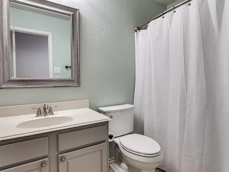 1104 Vista View Dr - Photo 5 of 20