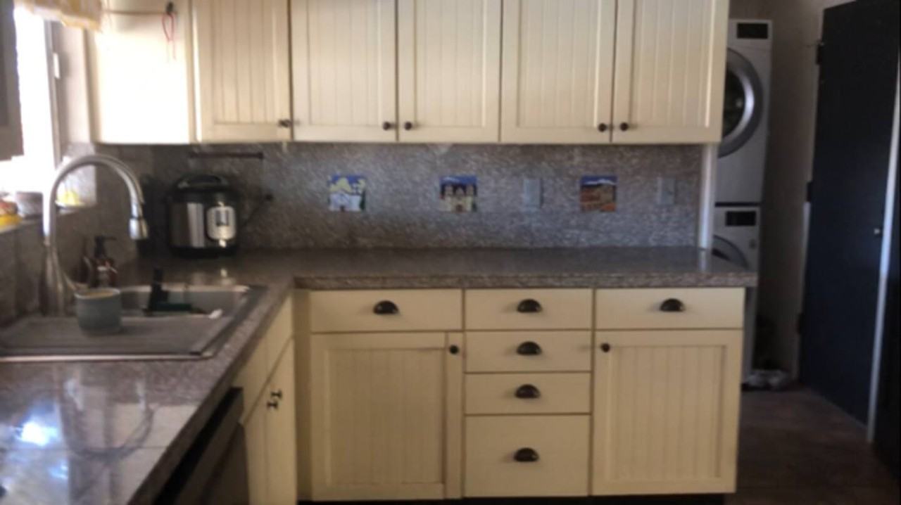 468 E View Dr - Photo 4 of 11