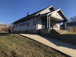 featured image of 3219 Norton Ave