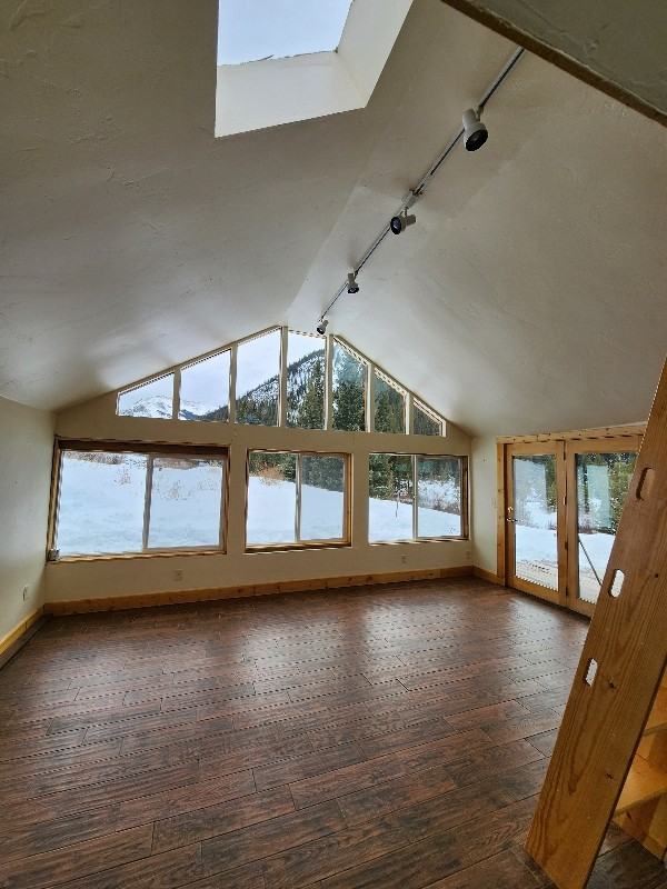 146 Yonley St - Photo 4 of 15