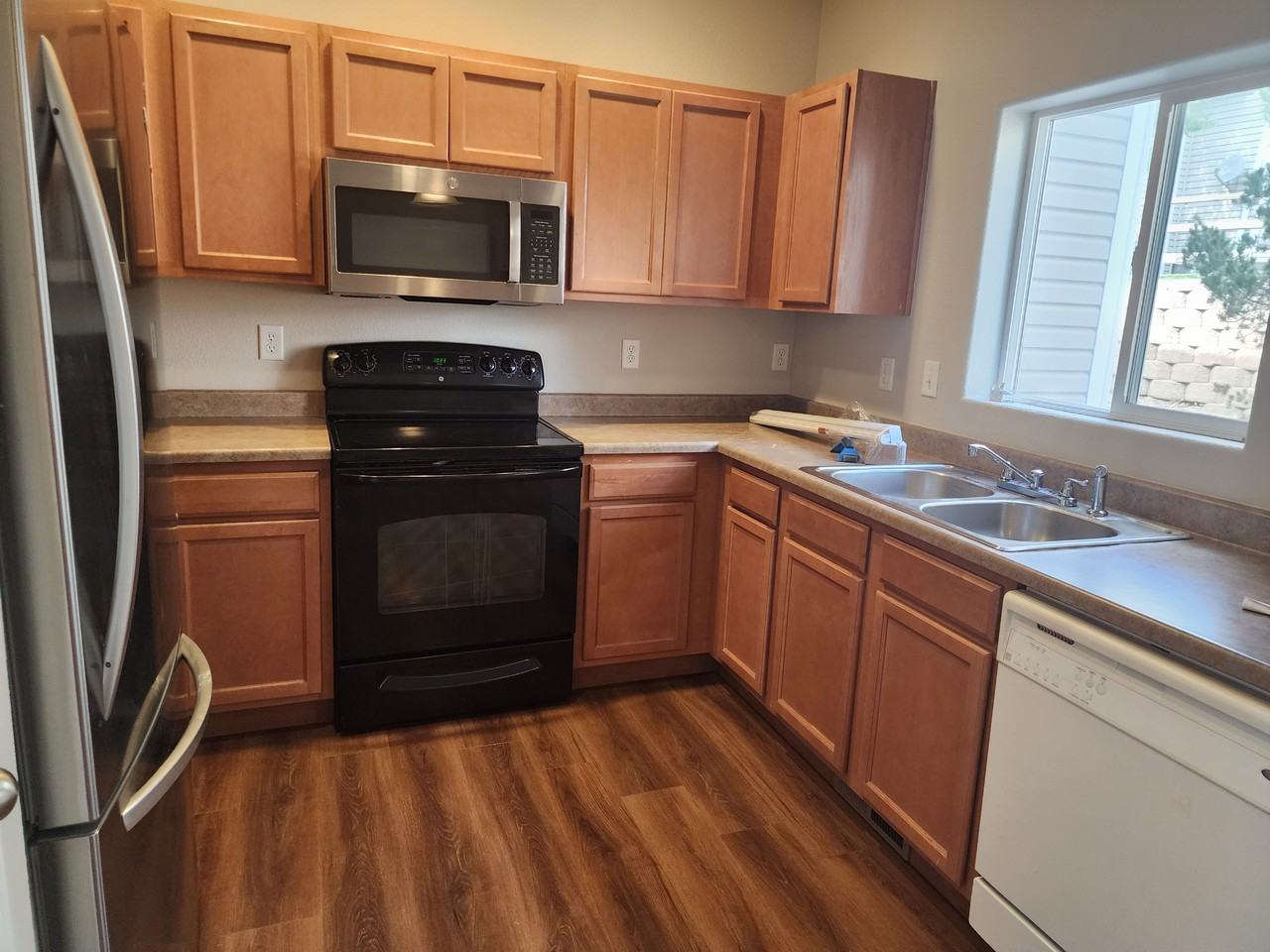 2716 Stonecrop Ridge Grv - Photo 7 of 17