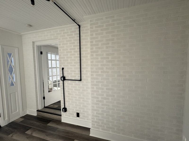 1226 Harmony St #2 - Photo 5 of 20