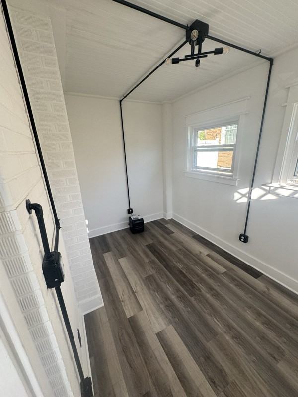 1226 Harmony St #2 - Photo 6 of 20