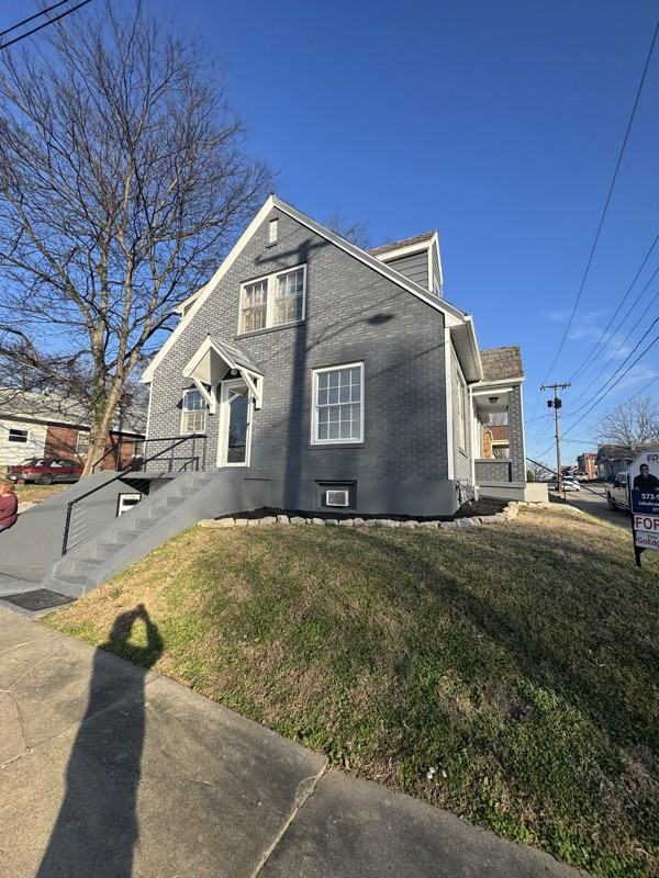 1226 Harmony St #2 - Photo 7 of 20