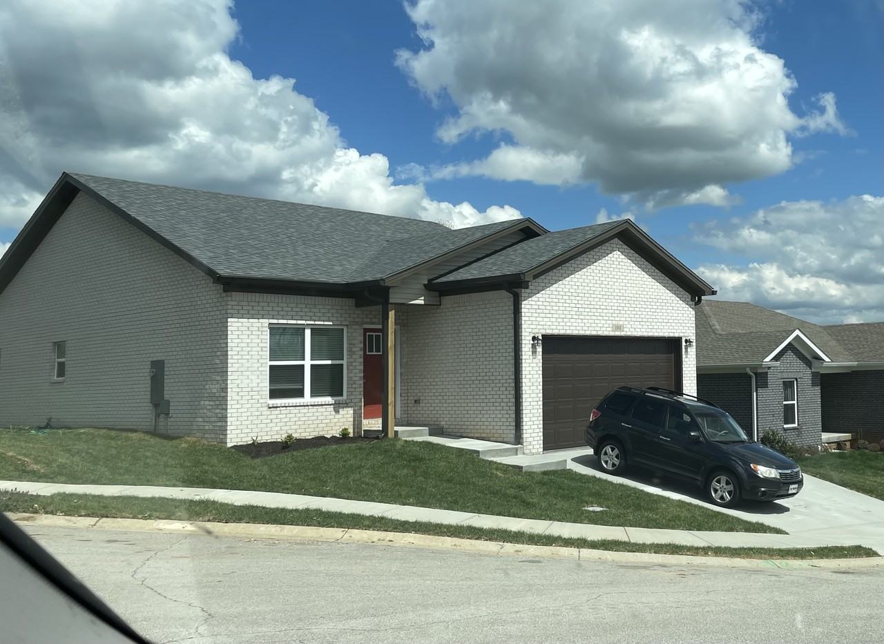 100 Wild Cherry Way - Photo 2 of 19