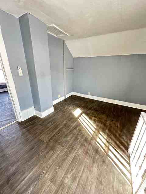 511 W 17th St - Photo 2 of 8