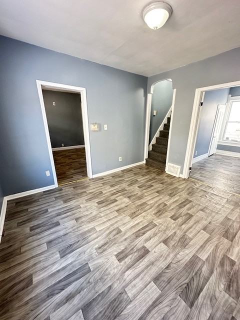 511 W 17th St - Photo 3 of 8
