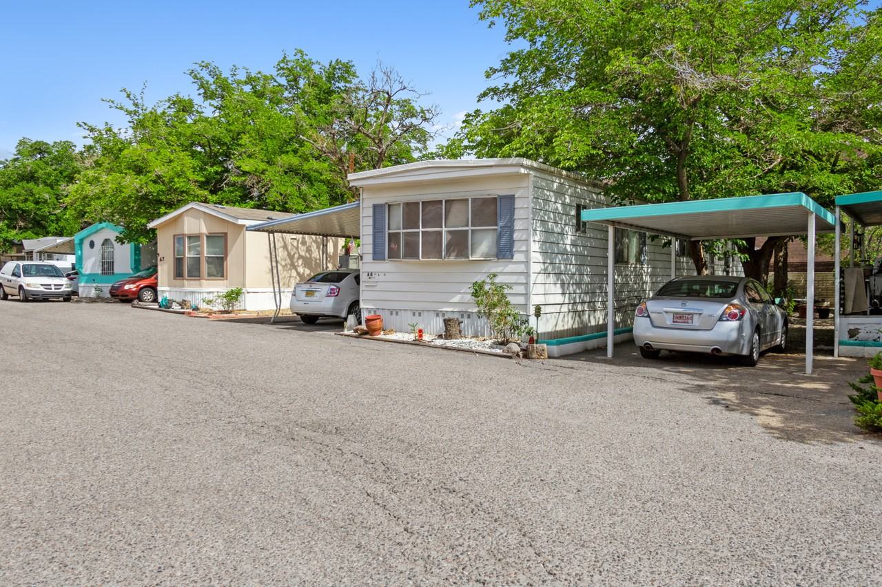 2901 Carlisle Blvd Ne #2901 - Photo 5 of 7