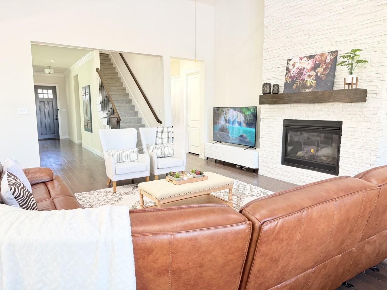 6817 Golf Club Dr - Photo 3 of 20