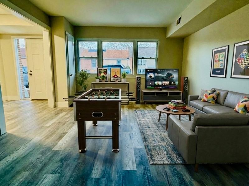 818 Summit Chase Dr - Photo 5 of 24