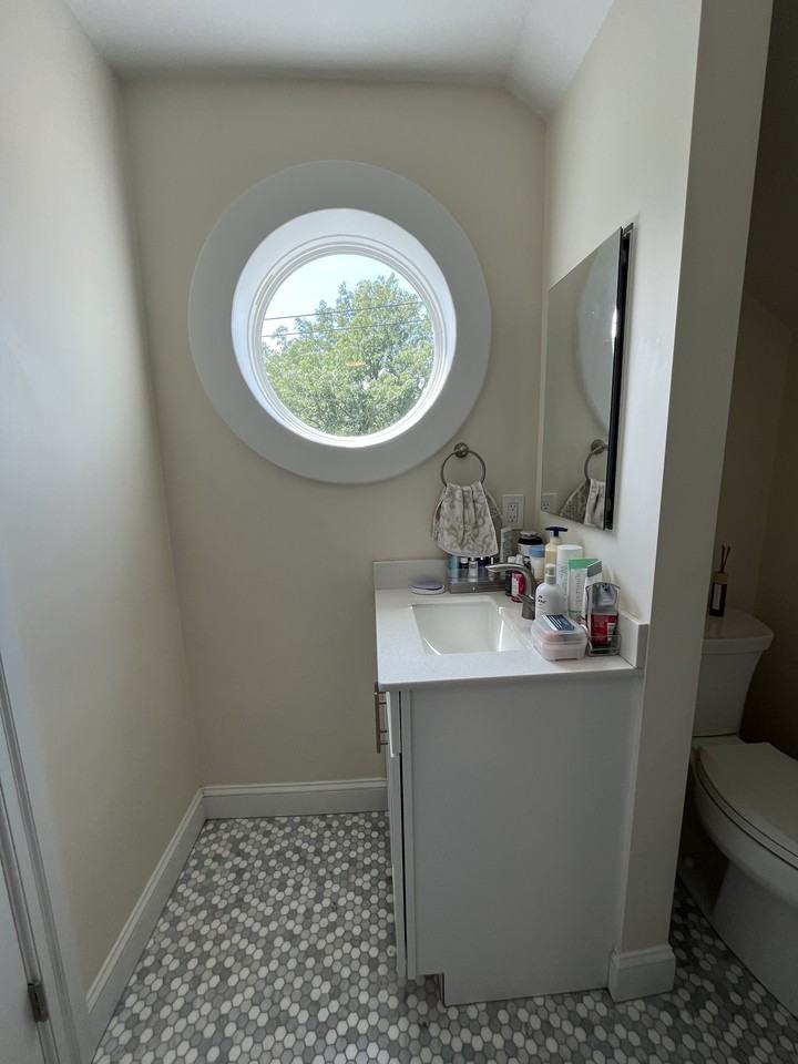 925 Massachusetts Ave #6 - Photo 4 of 17