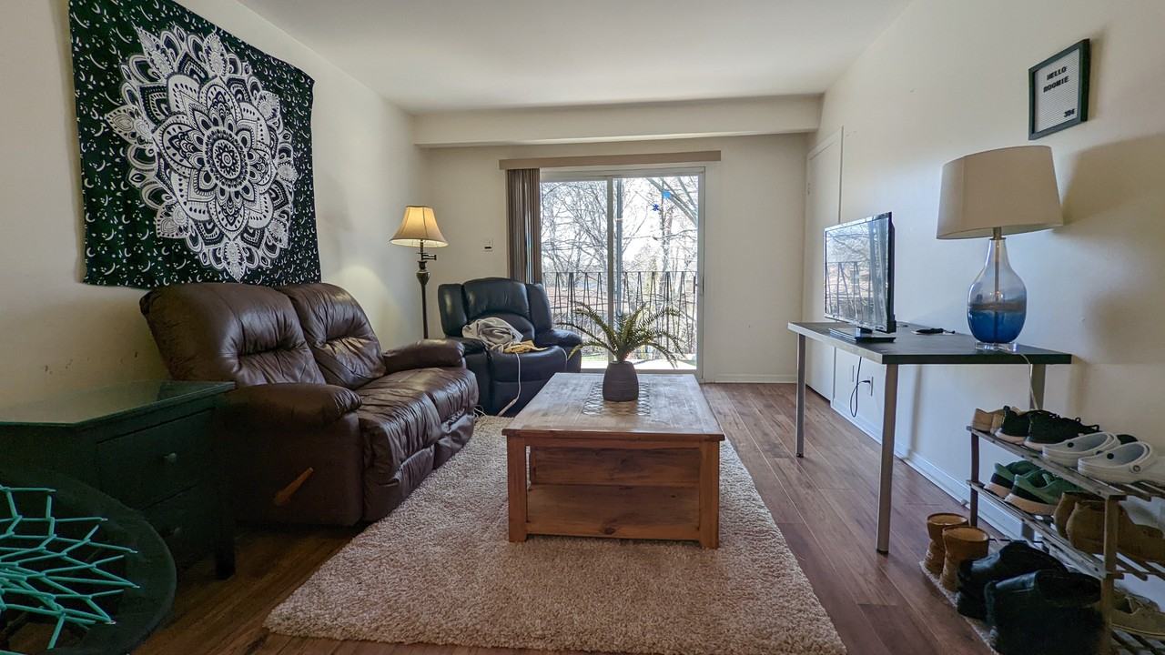 382-384 Glenridge Avenue - Photo 3 of 25