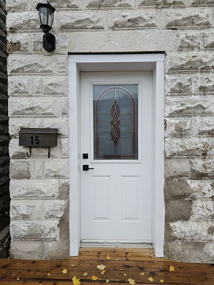 15 Dufferin St. - Photo 3 of 3