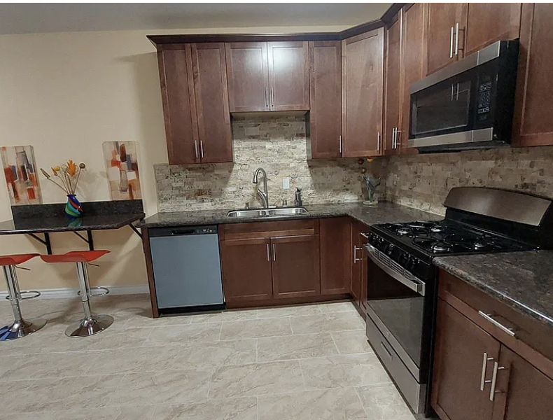 709 Vale View Drive - Photo 6 of 13