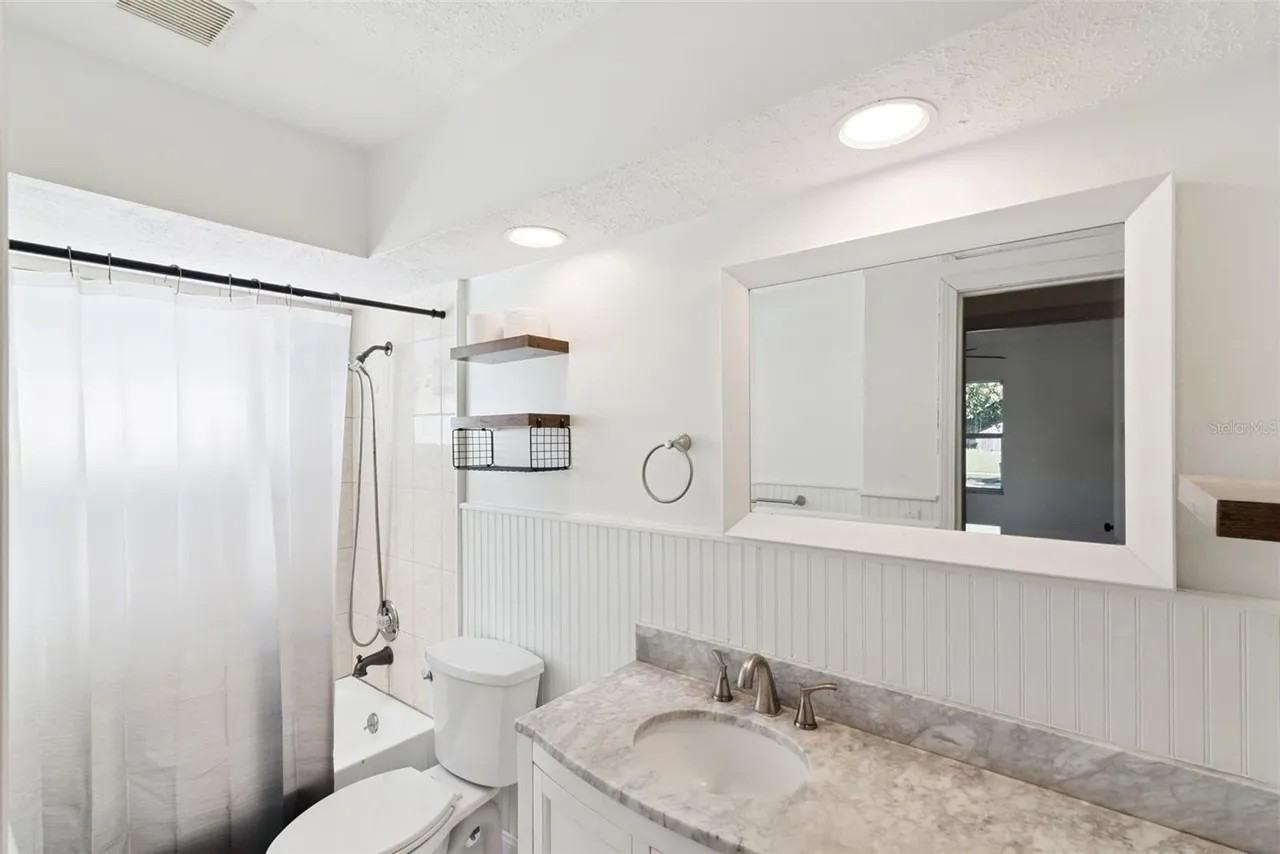 2218 King Richards Ct #NA - Photo 4 of 7