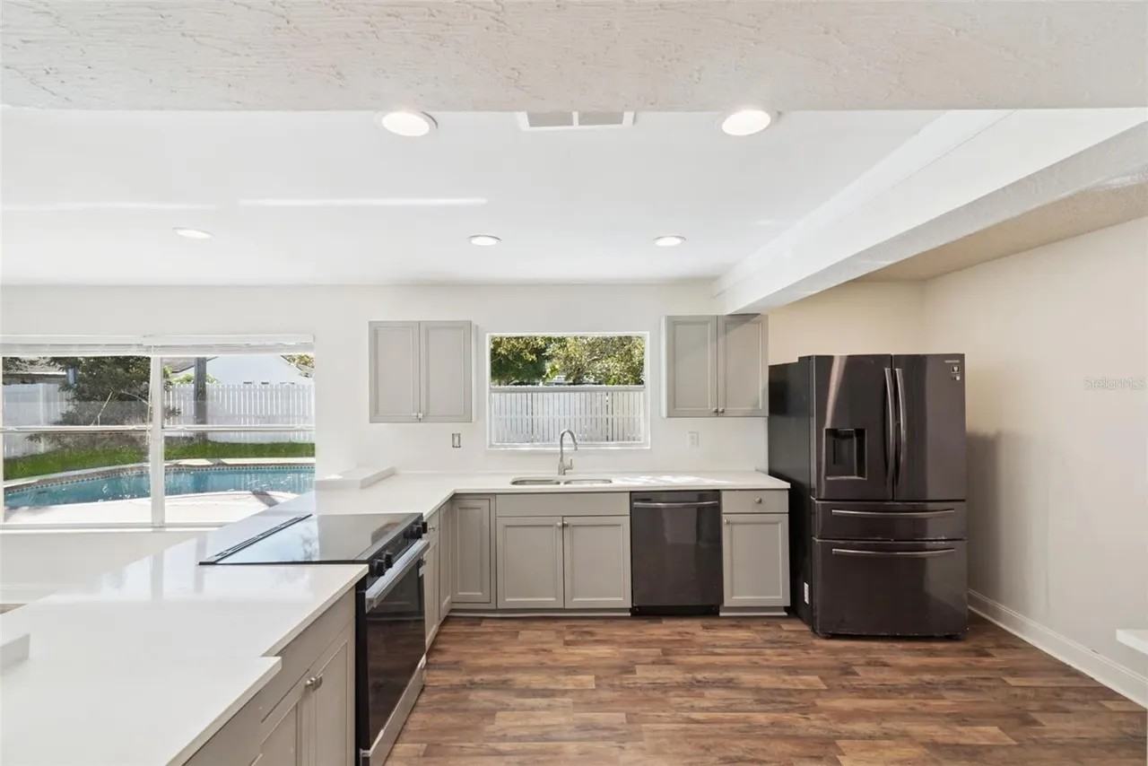 2218 King Richards Ct #NA - Photo 5 of 7