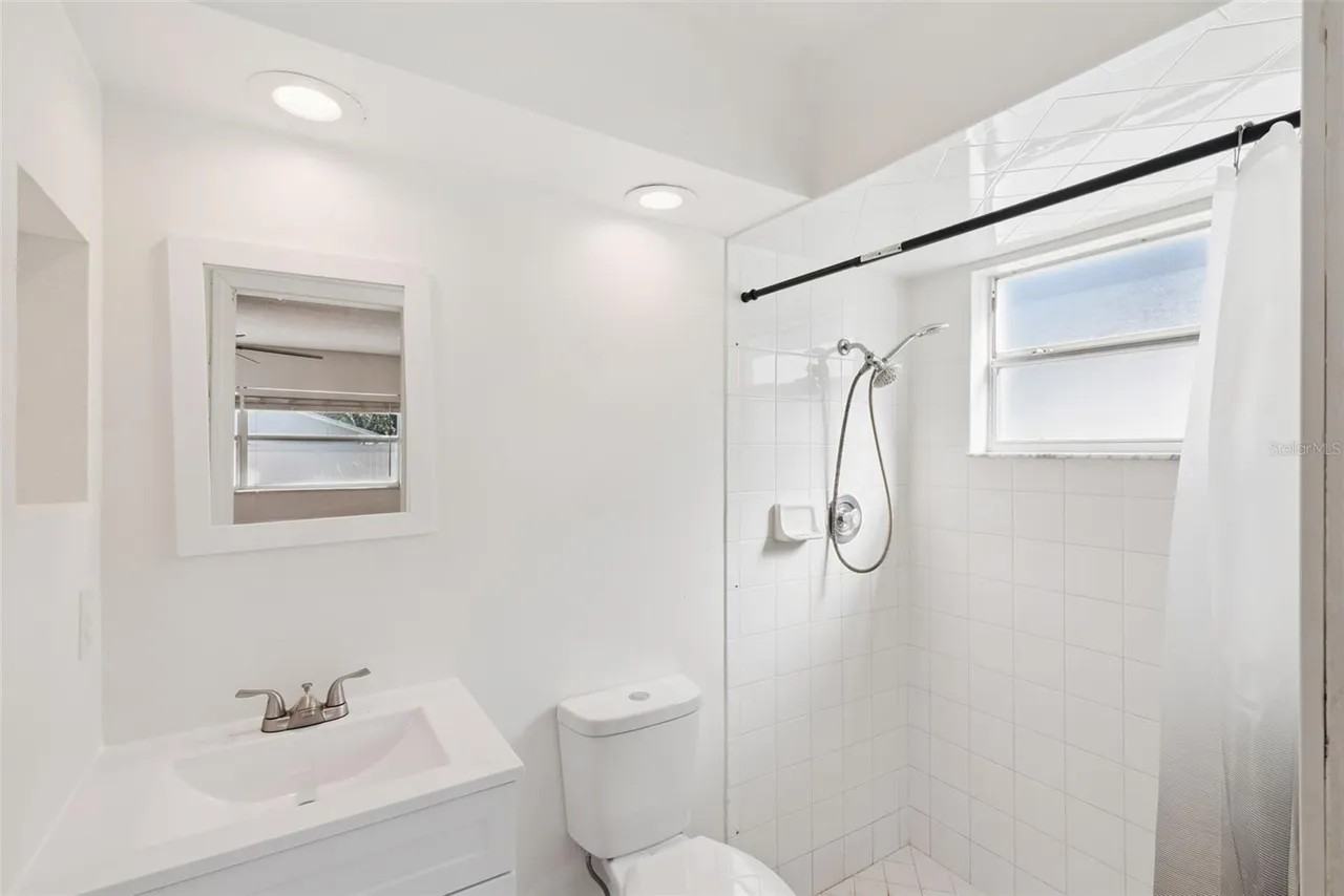 2218 King Richards Ct #NA - Photo 7 of 7