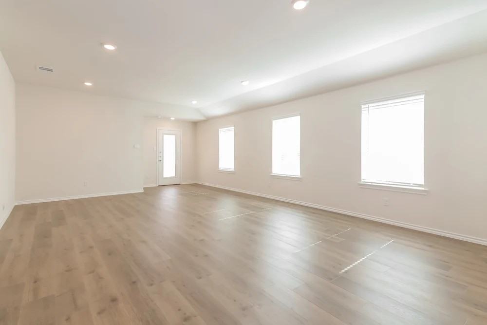 2501 Normont Cir #NA - Photo 6 of 13