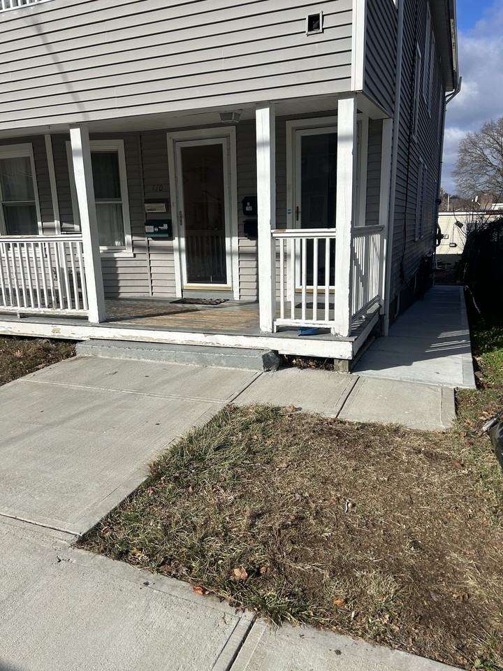 170 Taft Ave #1FL - Photo 2 of 6