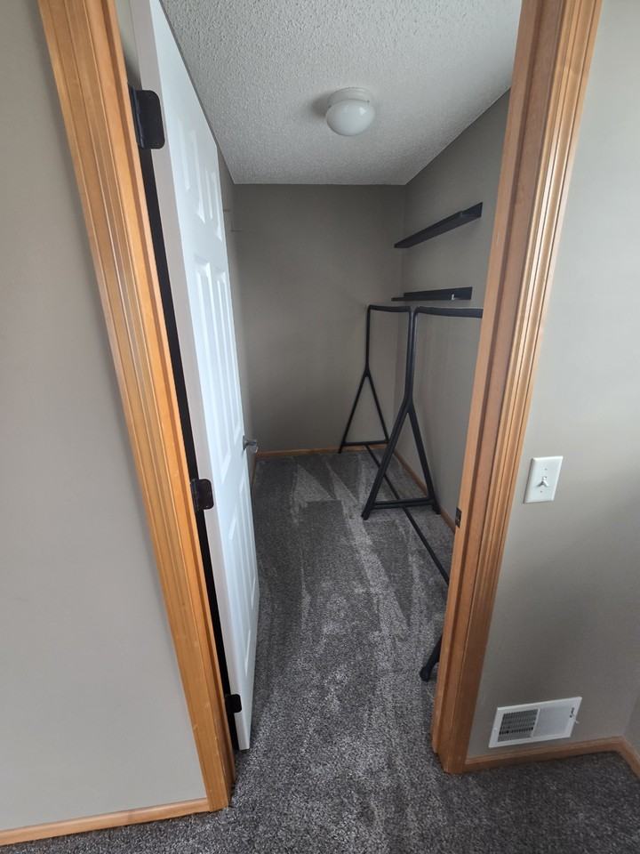 15575 Early Bird Cir #15575 - Photo 6 of 19