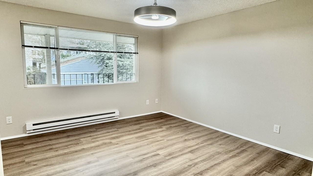 3829 Colby Ave #9 - Photo 4 of 19